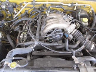 2000 Nissan Xterra SE Gardena, California 15