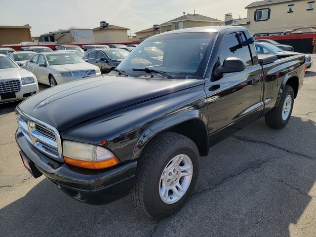 2004 Dodge Dakota Base