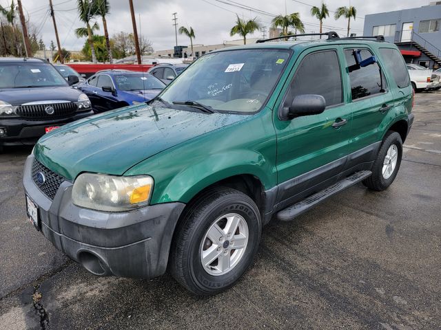 2005 Ford Escape XLS Value in Bellflower, California 90706