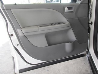 2005 Ford Freestyle SE Gardena, California 9
