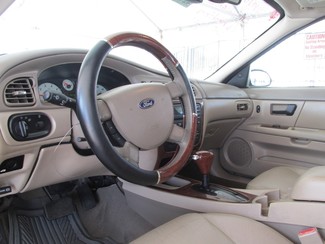 2005 Ford Taurus SEL Gardena, California 4