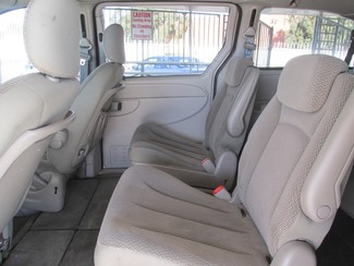2007 Chrysler Town & Country LX Gardena, California 9