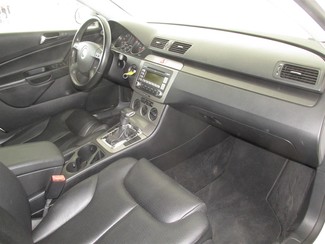 2007 Volkswagen Passat 2.0T Wolfsburg Edition Gardena, California 8