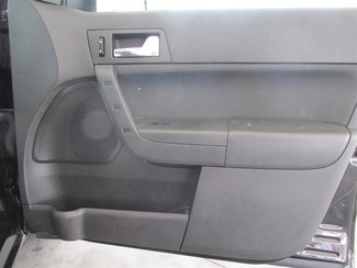 2009 Ford Focus SES Gardena, California 12