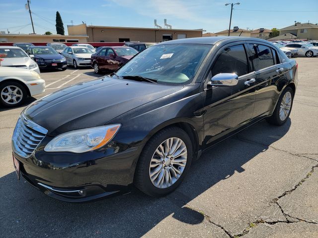 2013 Chrysler 200 Limited