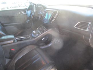 2016 Chrysler 200 Limited Platinum Gardena, California 8