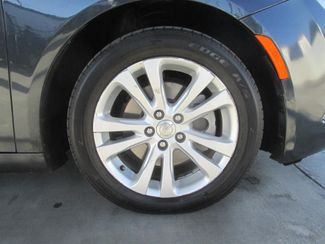 2016 Chrysler 200 Limited Platinum Gardena, California 14