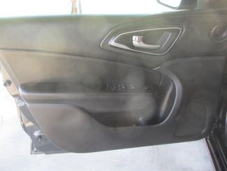 2016 Chrysler 200 Limited Platinum Gardena, California 9