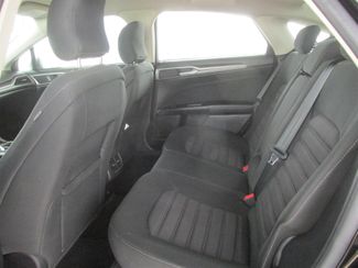 2017 Ford Fusion SE Gardena, California 10