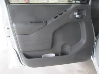 2017 Nissan Frontier SV V6 Gardena, California 7