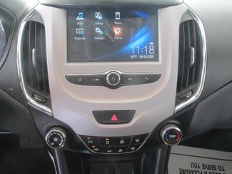 2018 Chevrolet Cruze LS Gardena, California 6